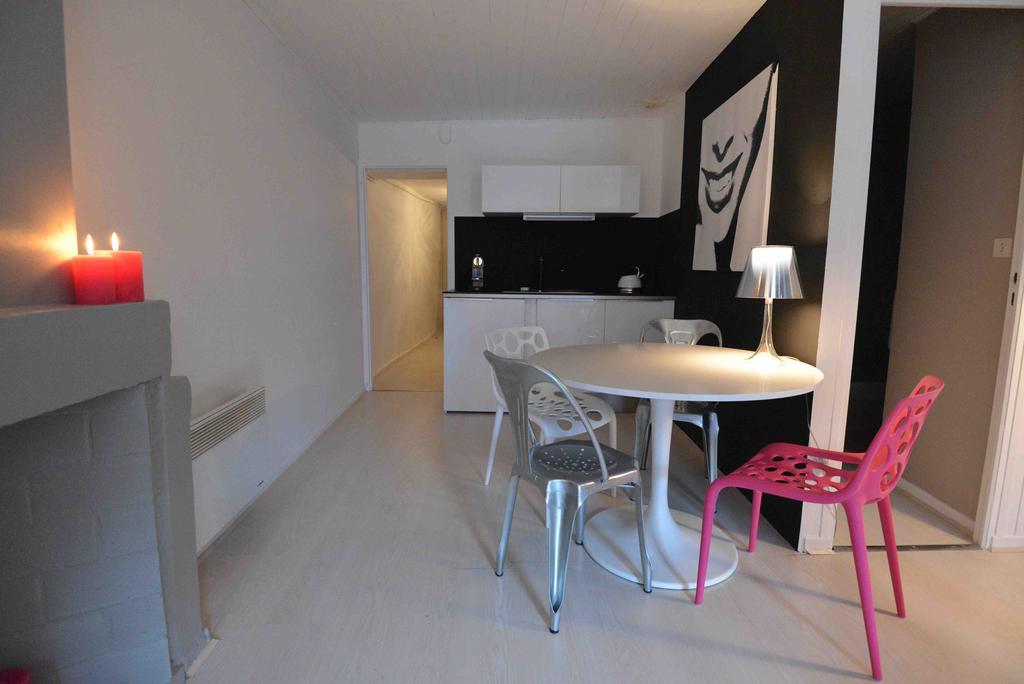 Ferienwohnung "Un Lieu Unique" Le Cozy Annecy Zimmer foto