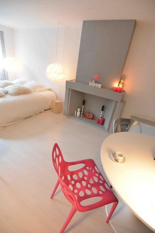 Ferienwohnung "Un Lieu Unique" Le Cozy Annecy Zimmer foto